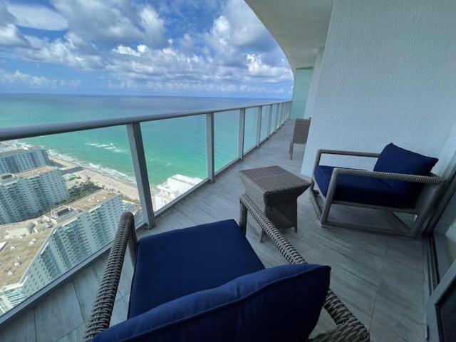 Stay At The Top With Amazing Views By Rent4Us Χόλιγουντ Εξωτερικό φωτογραφία