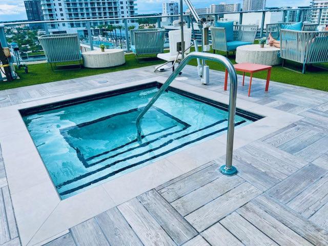 Stay At The Top With Amazing Views By Rent4Us Χόλιγουντ Εξωτερικό φωτογραφία